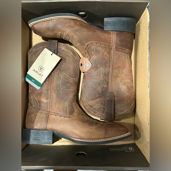 Ariat Sport Wide Square Toe